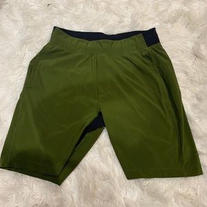 SOLD LuluLemon T.H.E. Linerless 7” shorts M